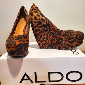 OMG!!! ALDO WEDGE/PLATFORM LEOPARD